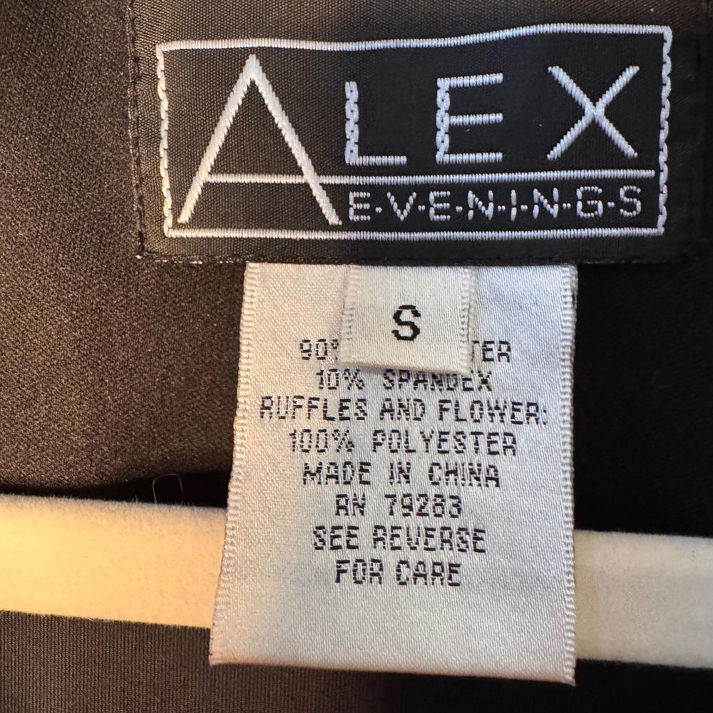 Alex Evenings Black Velvet Rhinestone Flower Formal‎ Jacket Womens Small - Picture 5 of 7